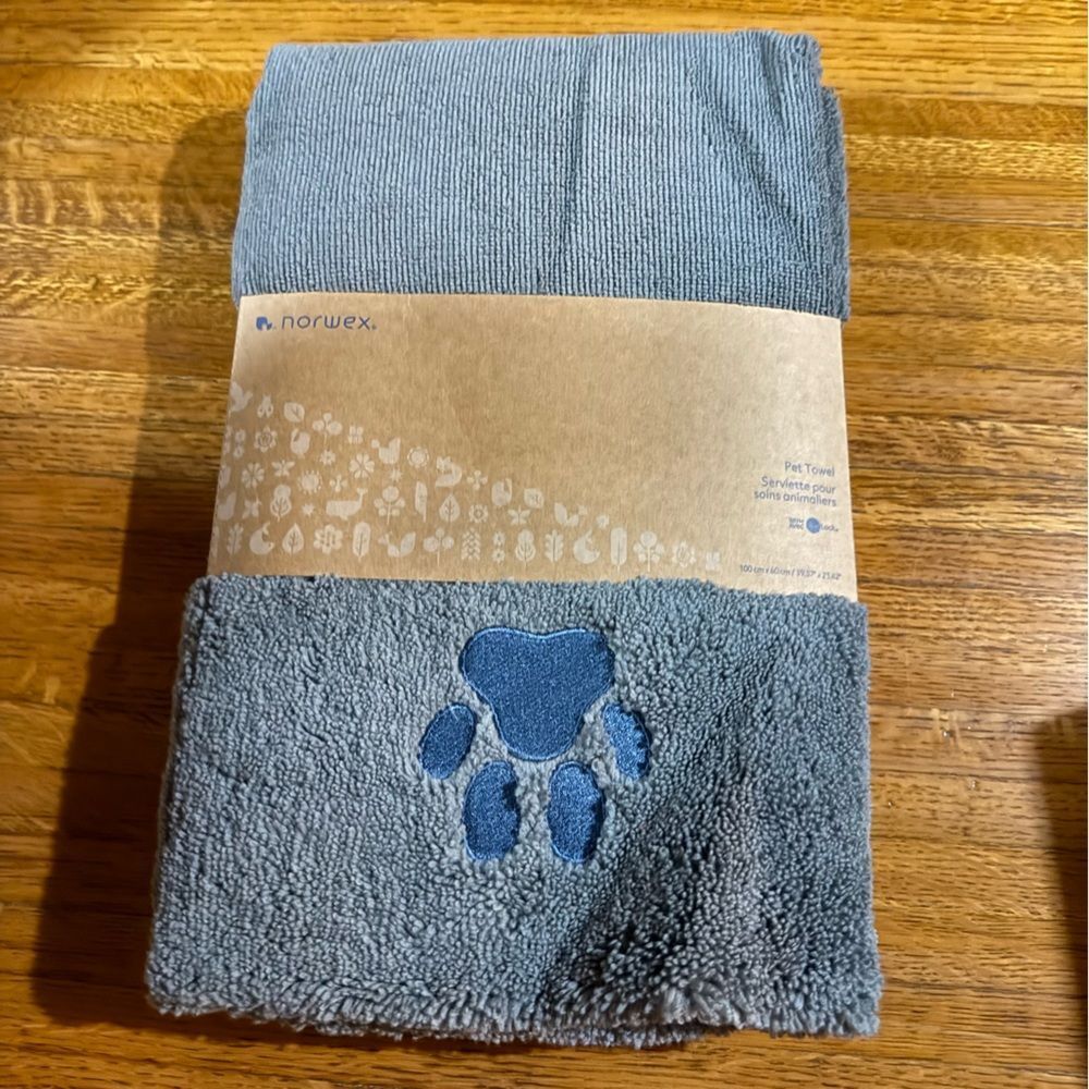 Norwex Pet Towel NWT - Picture 8 of 10